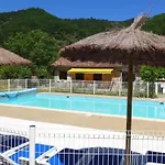 Mobil-home Confortable Avec Terrasse Pour 4 Personnes A - Api-1-52-291