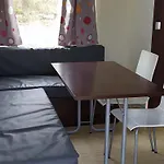 Campingplatz Mobil-home Confortable Avec Terrasse Pour 4 Personnes A - Api-1-52-291 Vorey