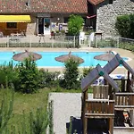 Mobil-home Confortable Avec Terrasse Pour 4 Personnes A - Api-1-52-291 Campingplatz