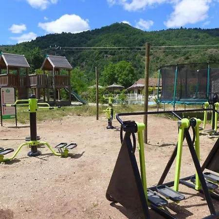 Mobil-home Confortable Avec Terrasse Pour 4 Personnes A - Api-1-52-291 Кемпинг *