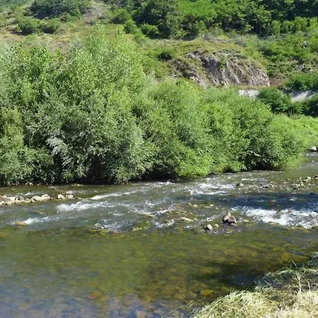 Mobil-home Confortable Avec Terrasse Pour 4 Personnes A - Api-1-52-291 Кемпинг *